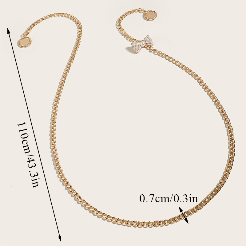 Metal Chain Belt Detail View